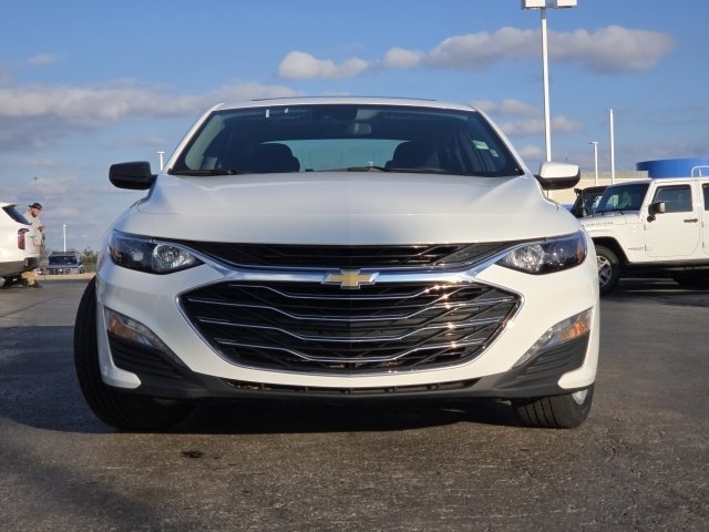 Used 2024 Chevrolet Malibu LT image 9