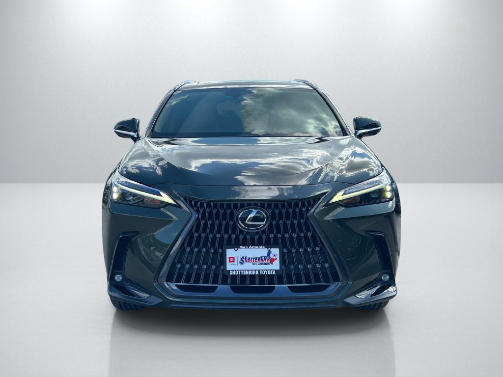 Used 2024 Lexus NX 350h AWD w/ Vision Package image 2