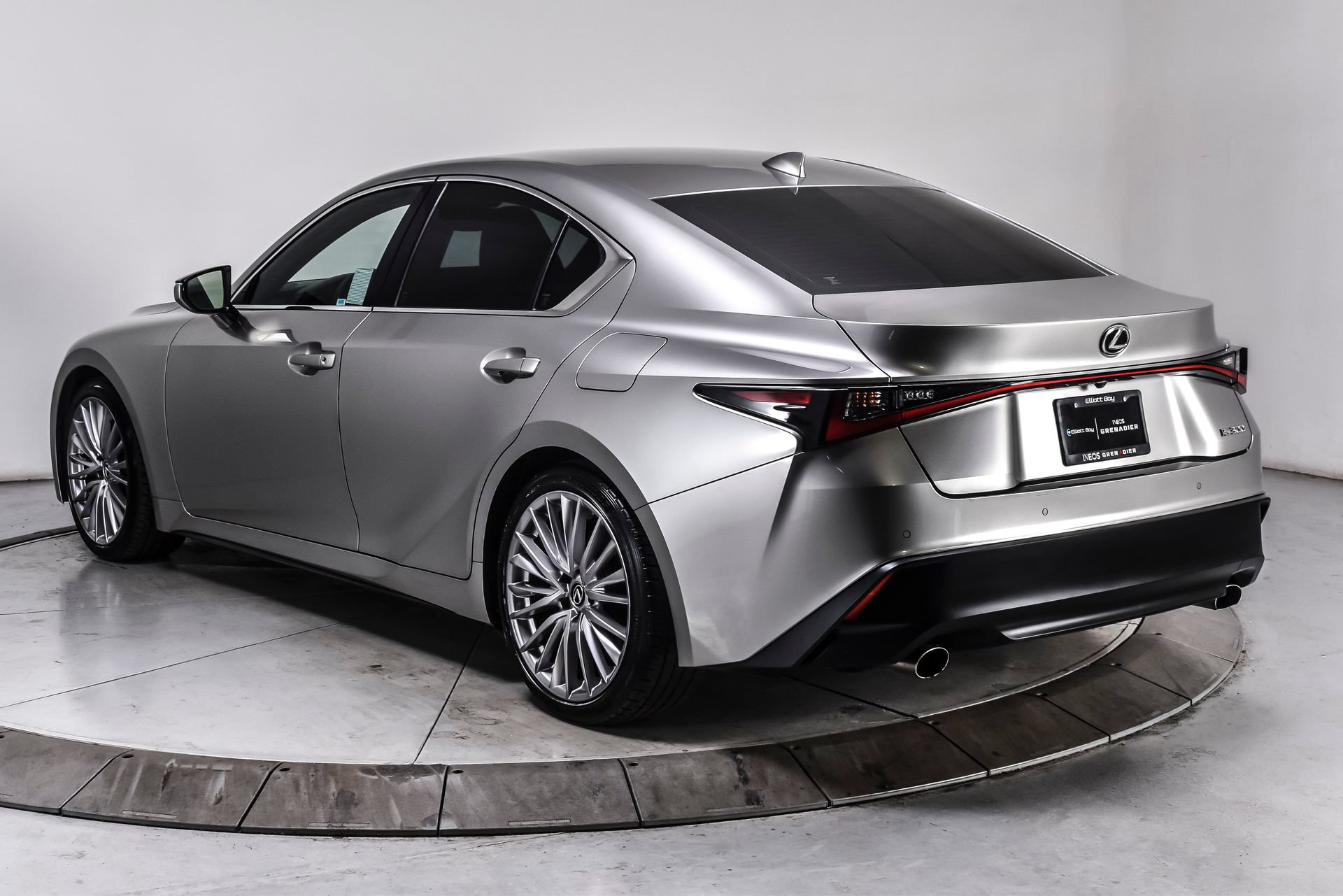 Used 2023 Lexus IS 300 w/ Premium Package RWD image 4