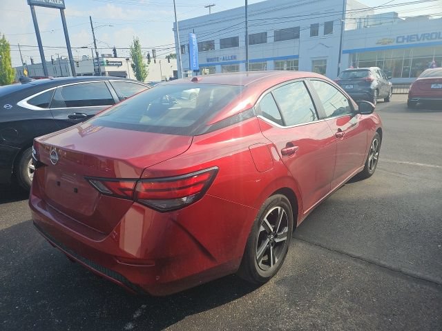 Used 2025 Nissan Sentra SV FWD image 3