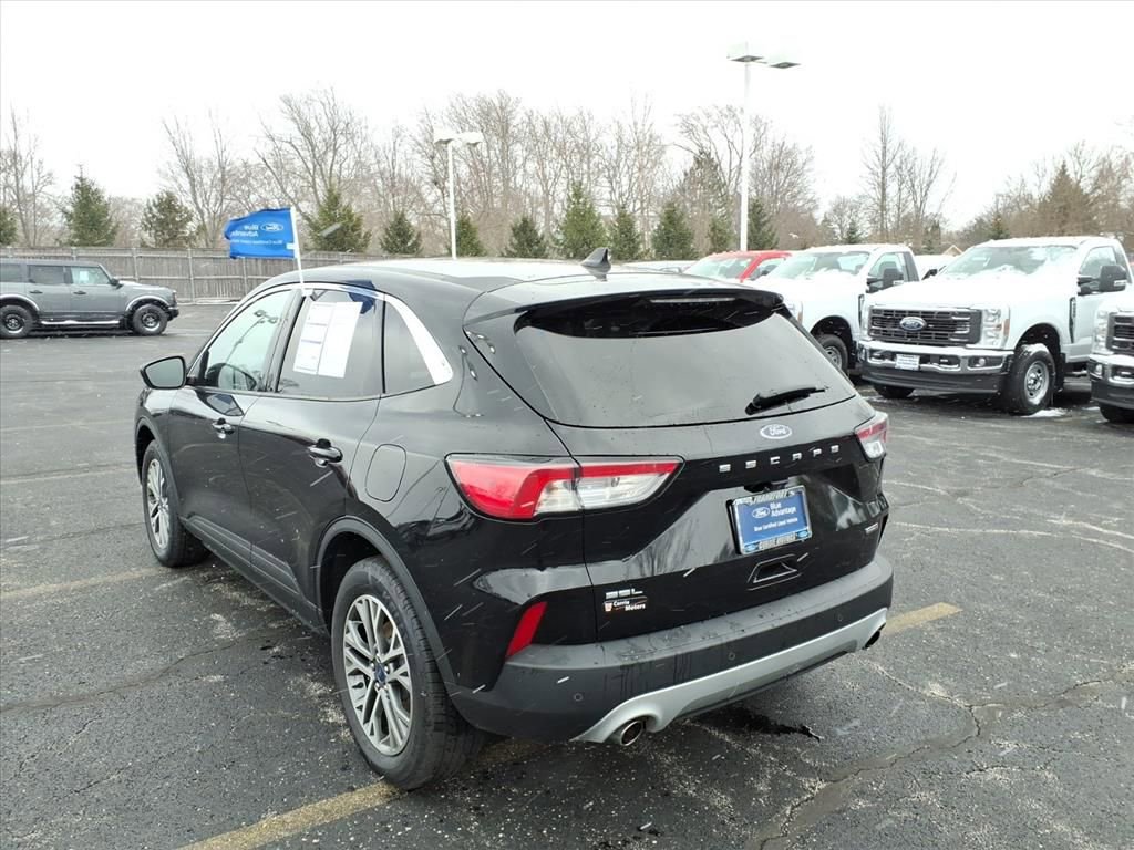 Certified 2022 Ford Escape SEL image 5