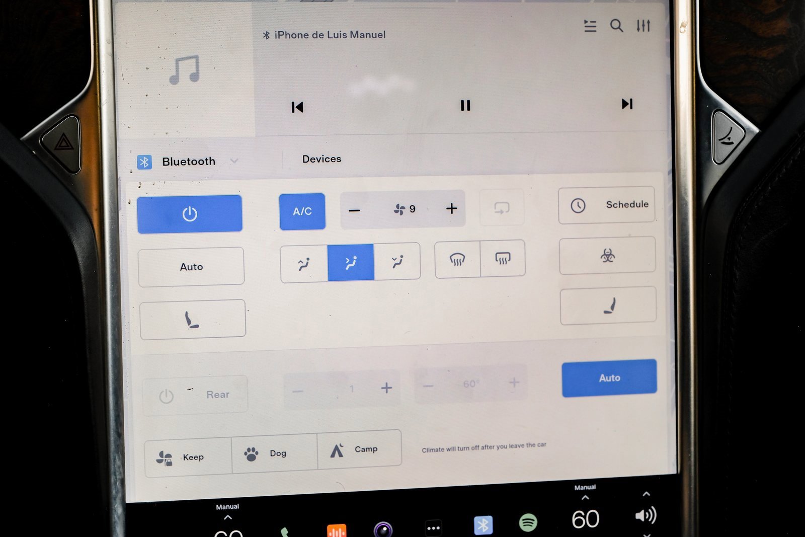 Used 2017 Tesla Model X 75D image 30