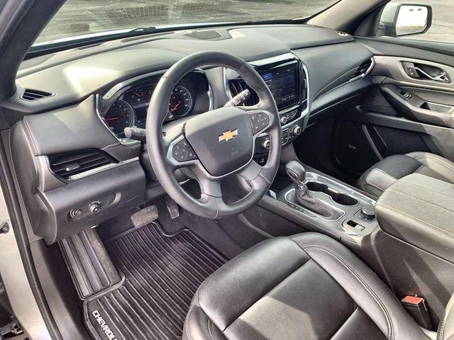 Certified 2023 Chevrolet Traverse LT w/ LT Premium Package AWD/4WD image 10