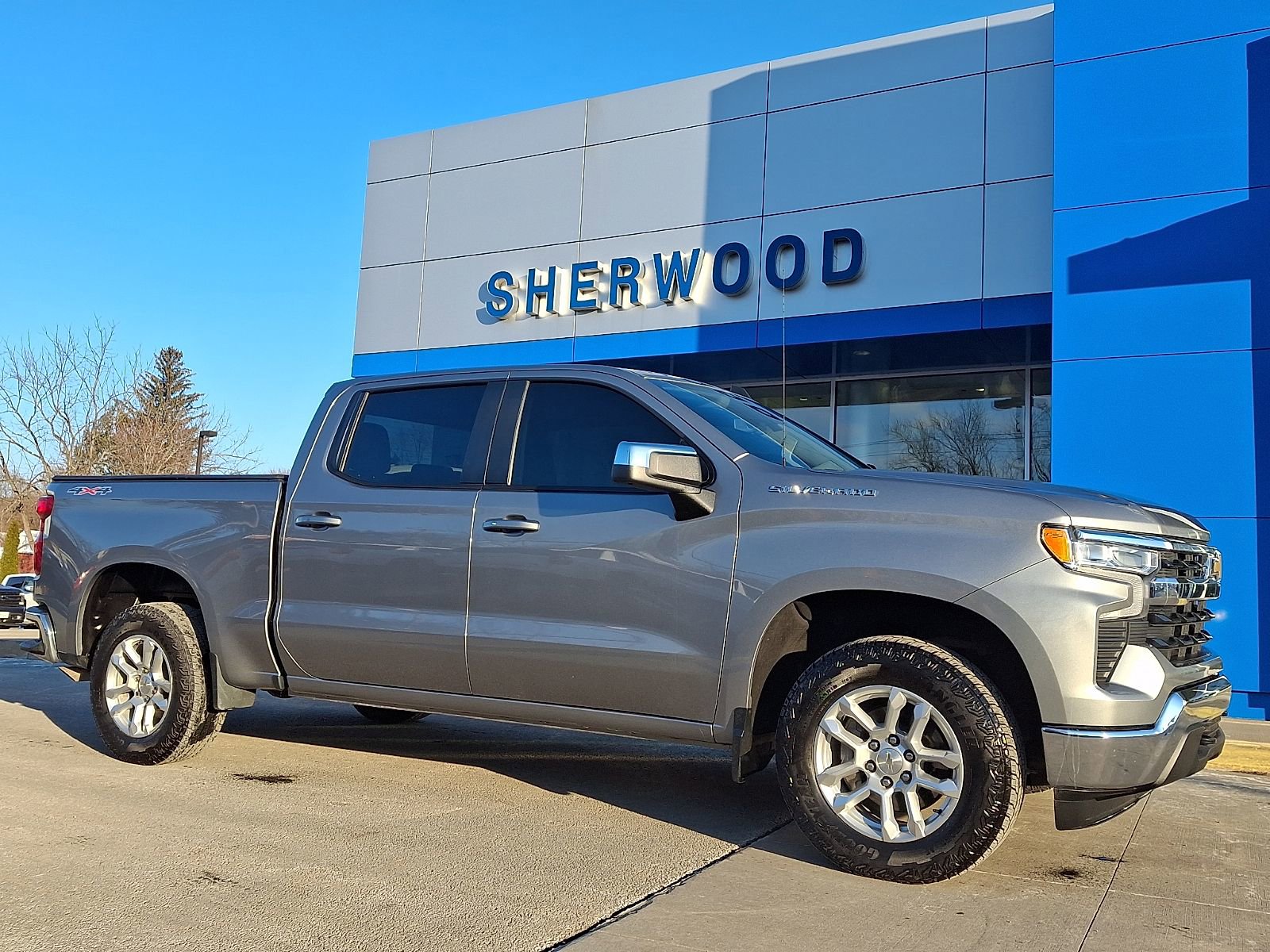 Used 2024 Chevrolet Silverado 1500 LT