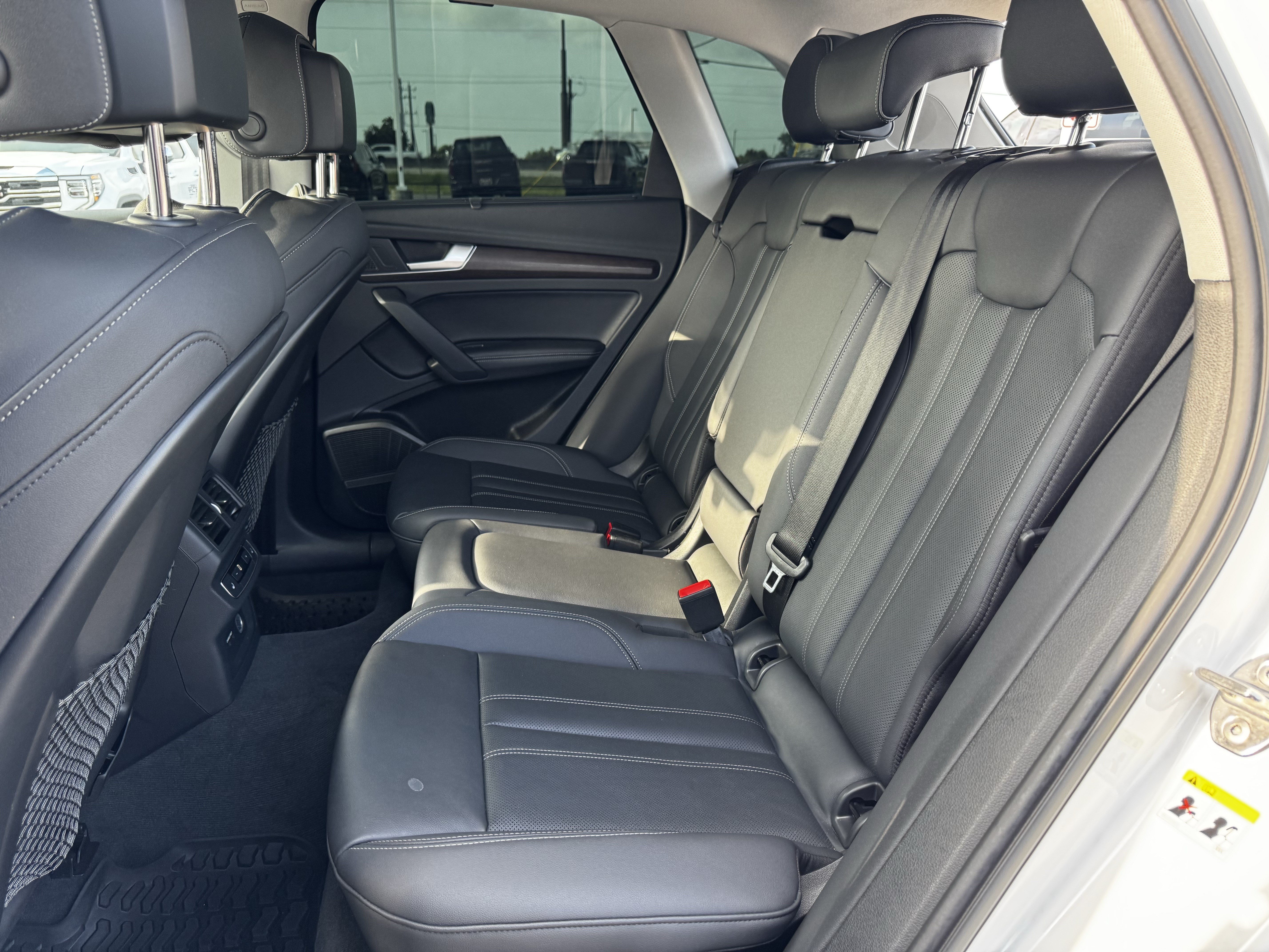 Used 2023 Audi Q5 2.0T Prestige w/ Prestige Package AWD/4WD image 29