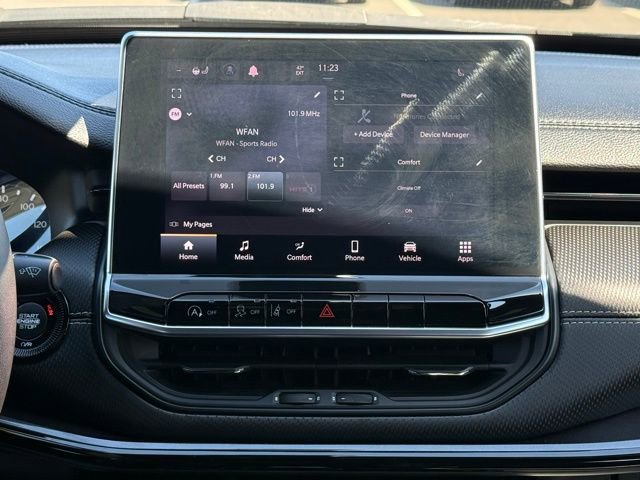 Used 2023 Jeep Compass Altitude w/ Sun and Sound Group image 39