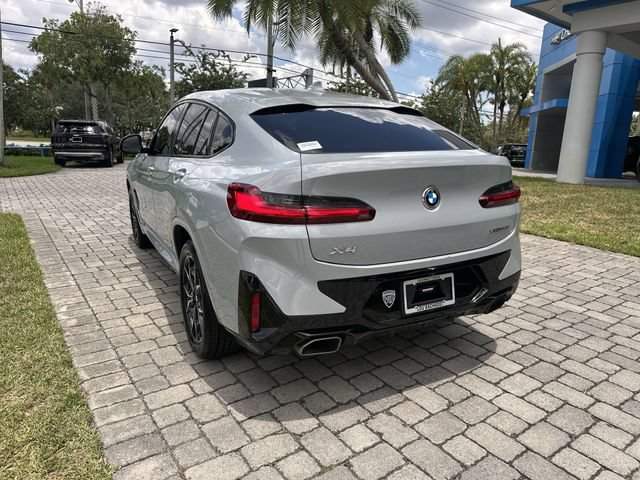 Used 2023 BMW X4 xDrive30i w/ M Sport Package AWD/4WD image 33