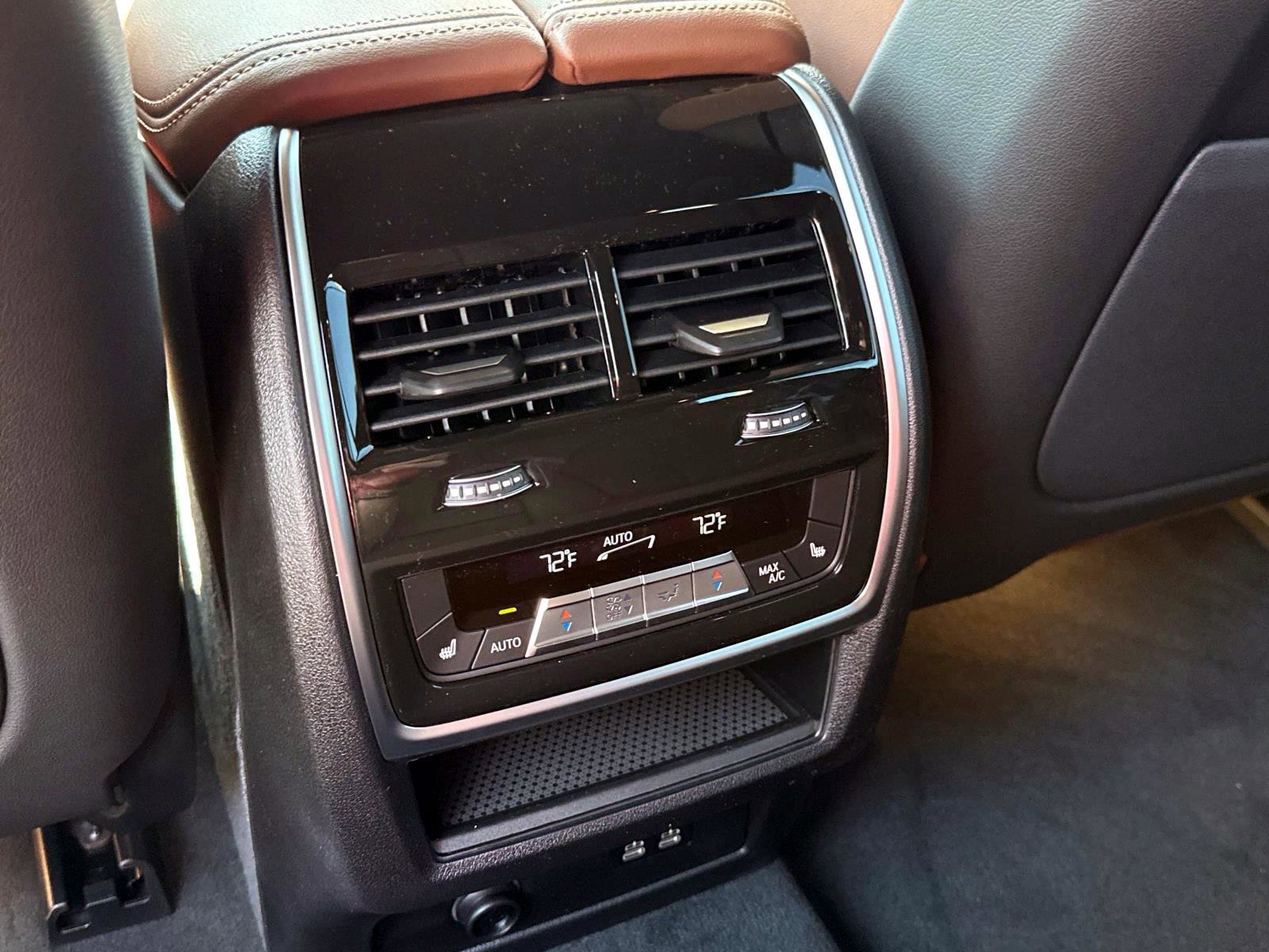 New 2026 BMW X5 sDrive40i image 13