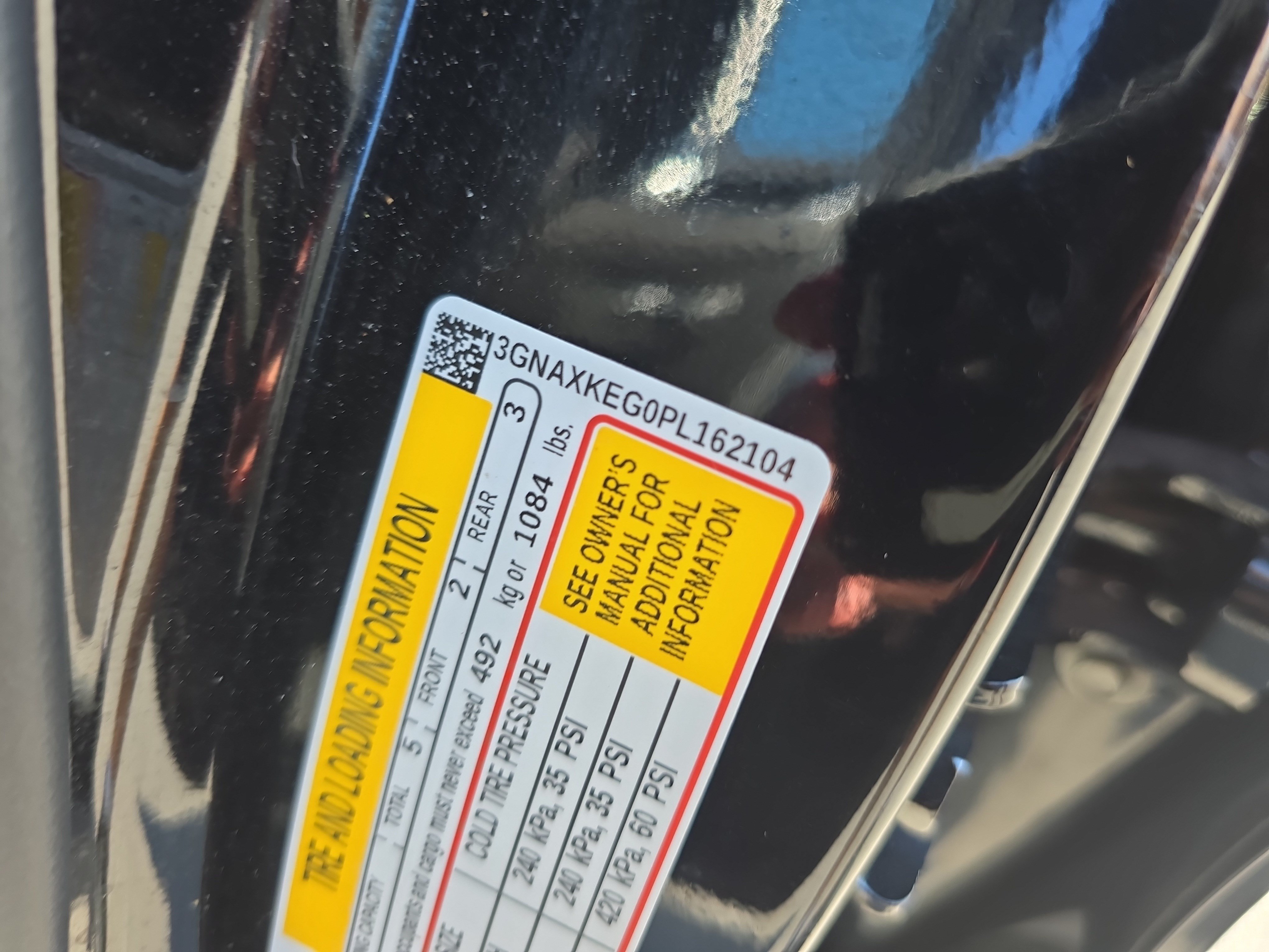 Used 2023 Chevrolet Equinox LT FWD image 36