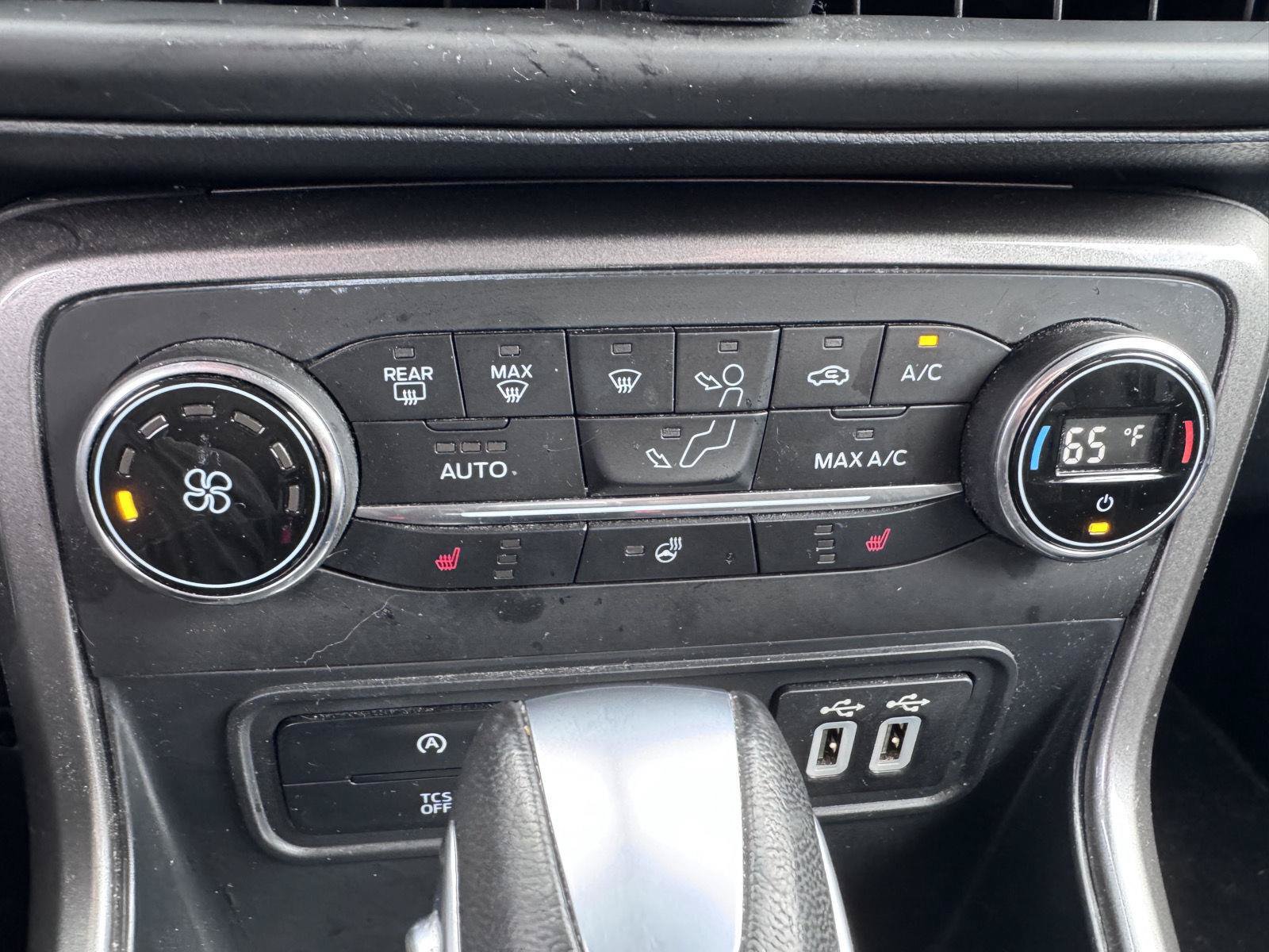 Used 2021 Ford EcoSport SES AWD/4WD image 17
