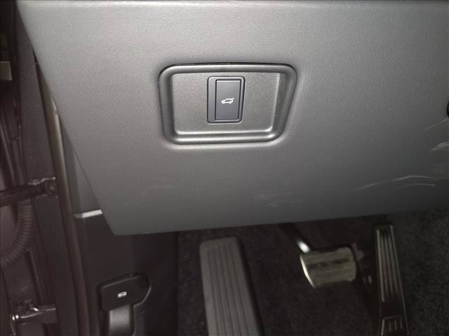 New 2026 Land Rover Range Rover SE AWD/4WD image 24