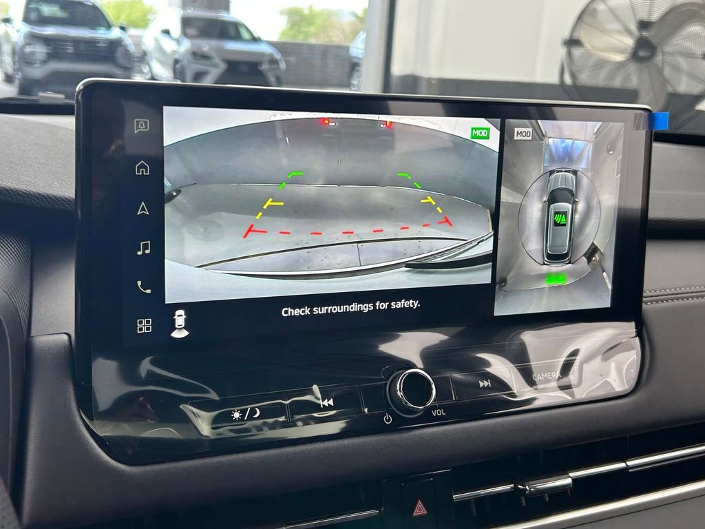 New 2026 Mitsubishi Outlander Trail Edition image 18