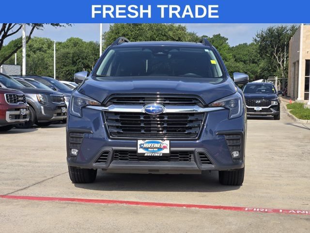 Used 2023 Subaru Ascent Limited w/ Technology Package AWD/4WD image 2