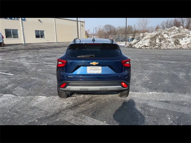 Certified 2024 Chevrolet Trax LT w/ Driver Confidence Package image 7