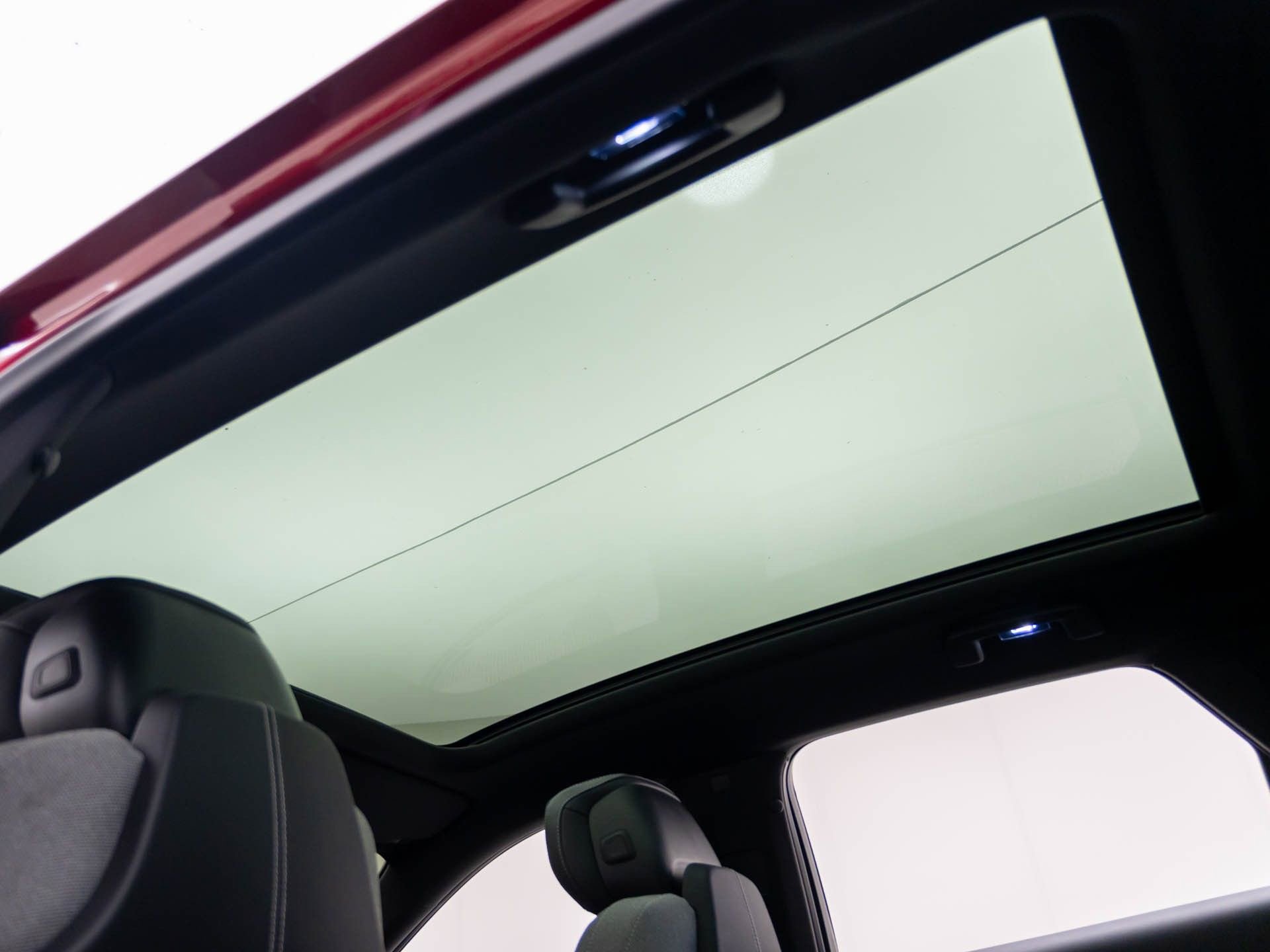 Certified 2024 Cadillac Lyriq Tech AWD/4WD image 23