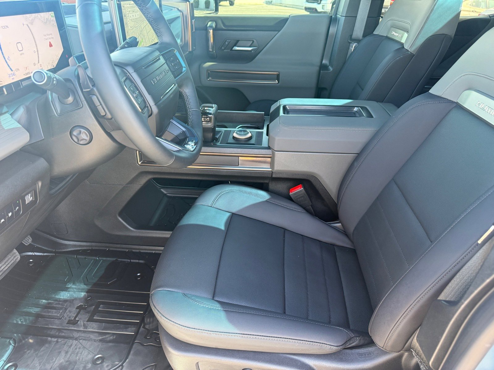 Used 2024 GMC Hummer EV 3X w/ Omega Edition image 11