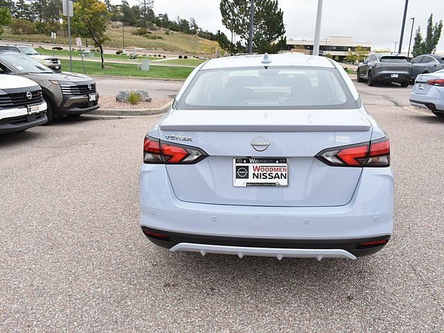 New 2025 Nissan Versa SV w/ Trunk Package FWD image 5