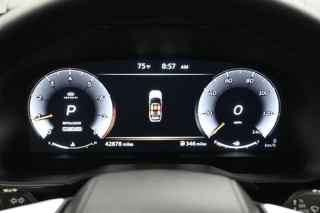 Used 2023 INFINITI QX60 Luxe w/ Cargo Package FWD image 9