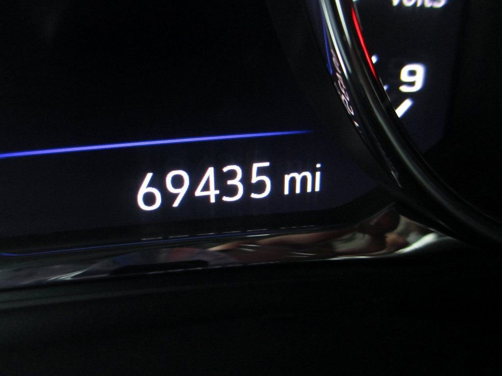 Used 2022 GMC Acadia Denali w/ Denali Ultimate Package image 32