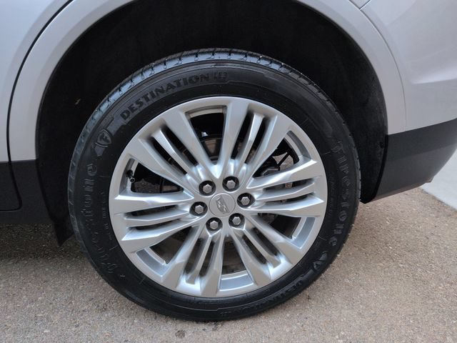 Used 2018 Cadillac XT5 Premium Luxury FWD image 32