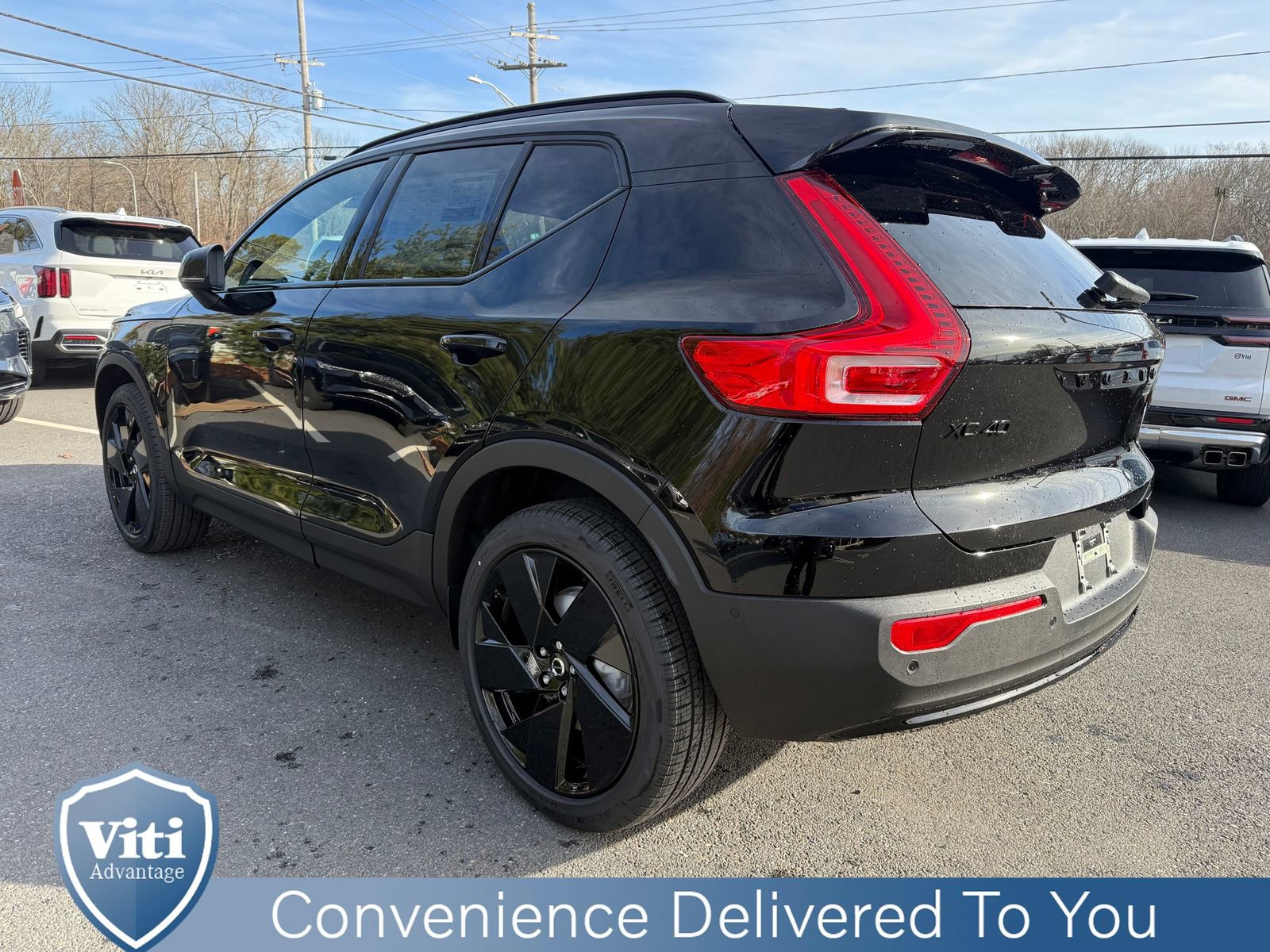 New 2026 Volvo XC40 B5 Ultra w/ Protection Package Premier image 6