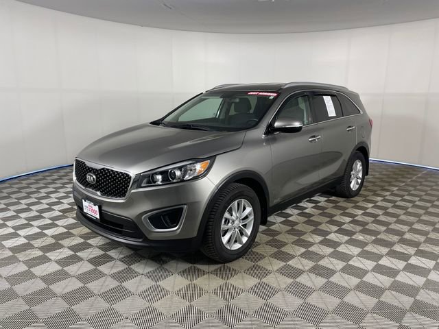 Used 2017 Kia Sorento LX w/ LX Convenience Package AWD/4WD image 1