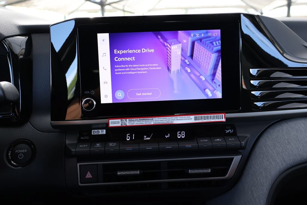New 2026 Toyota Camry LE AWD/4WD image 4