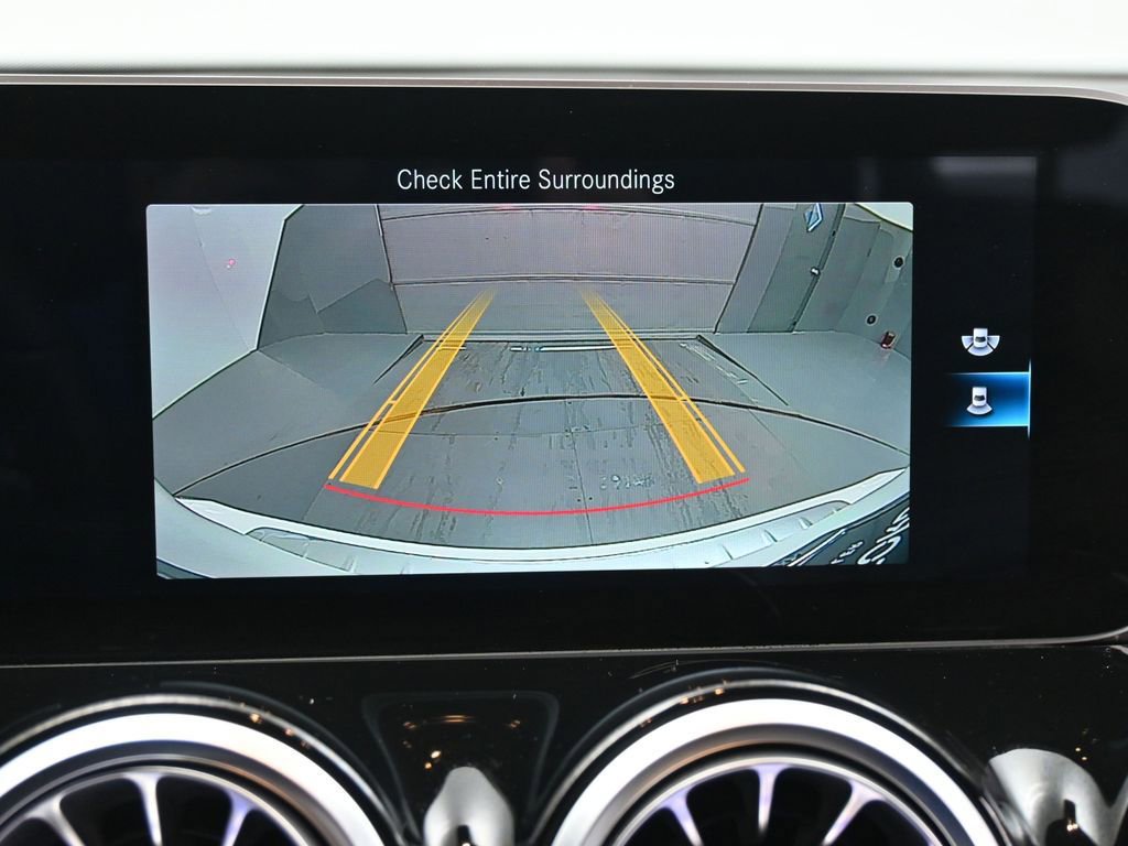 Used 2021 Mercedes-Benz GLB 250 image 15