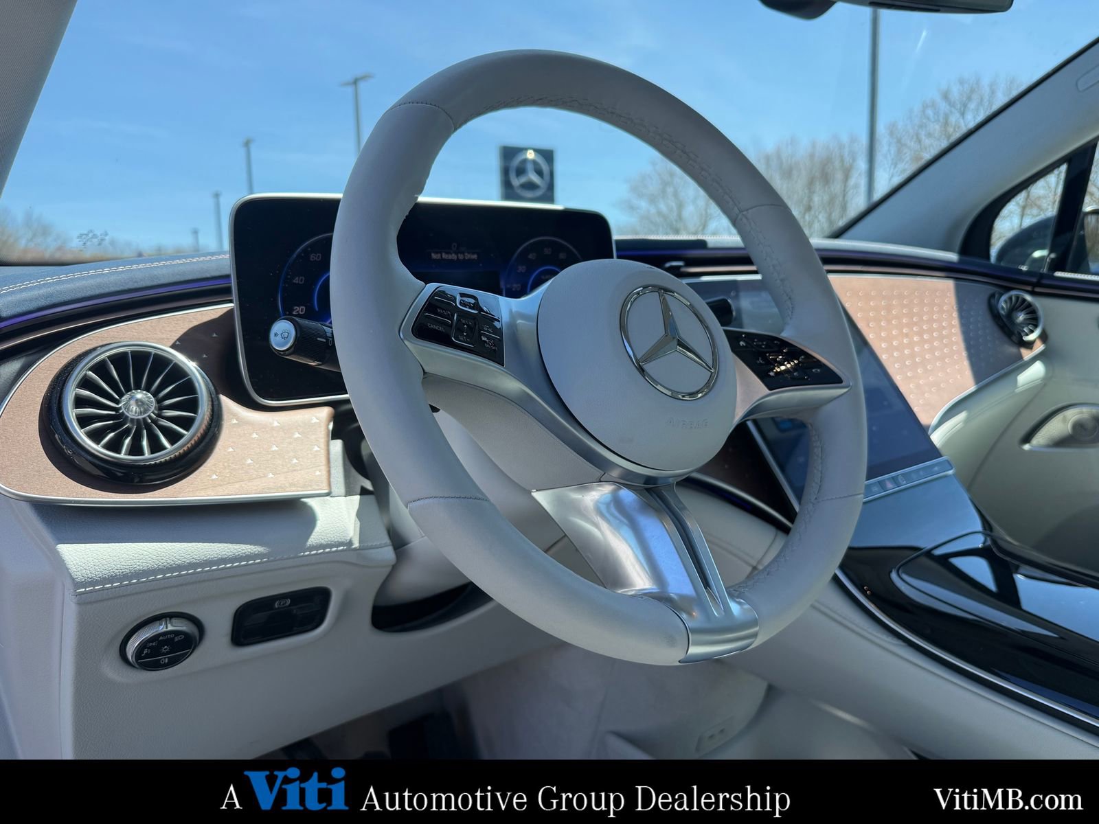 New 2025 Mercedes-Benz EQE 350+ 4MATIC SUV image 12