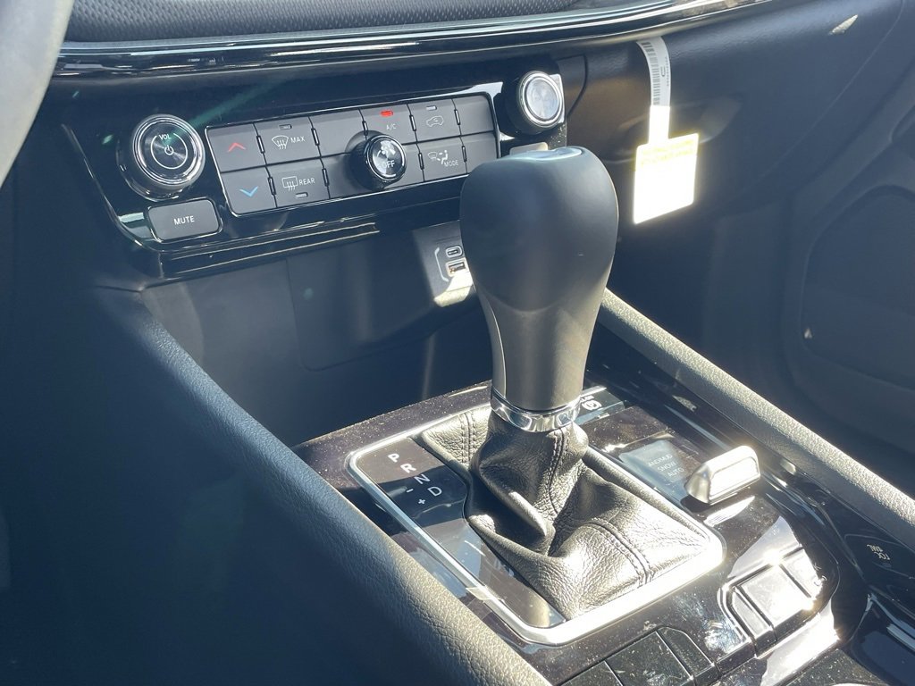 New 2026 Jeep Compass Latitude image 30