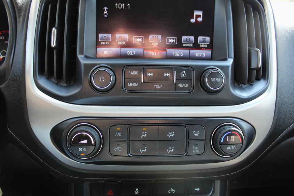 Used 2016 GMC Canyon SLT image 22