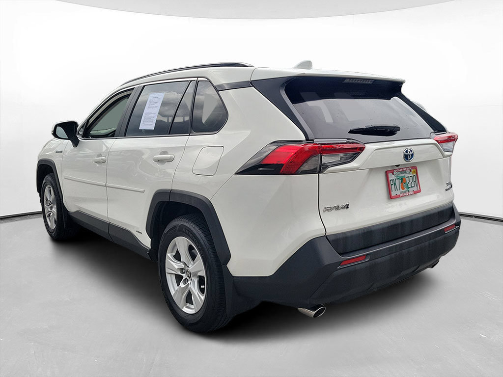 Used 2021 Toyota RAV4 XLE w/ Convenience Package AWD/4WD image 6