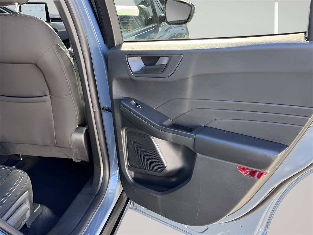 Used 2025 Ford Escape Active image 26