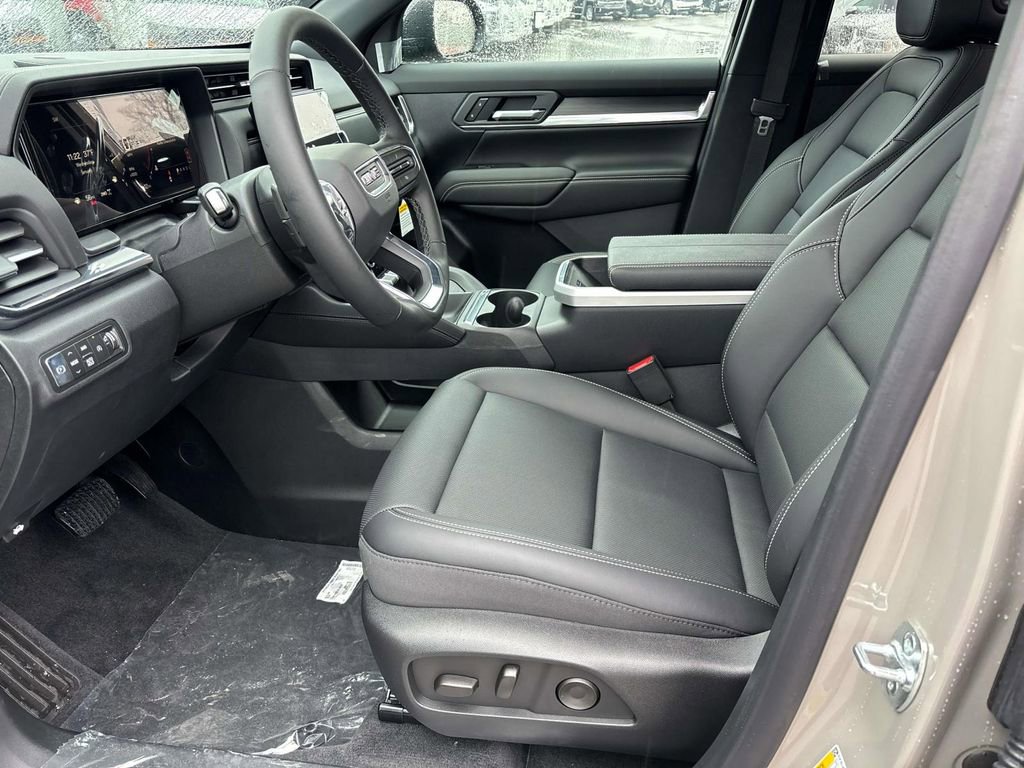 New 2026 GMC Terrain Elevation w/ Elevation Premium Package image 8