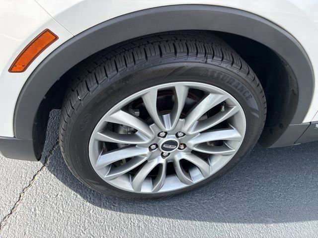 Used 2018 Lincoln MKC Reserve image 11