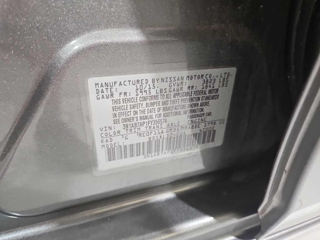 Used 2015 Nissan Sentra SV FWD image 29