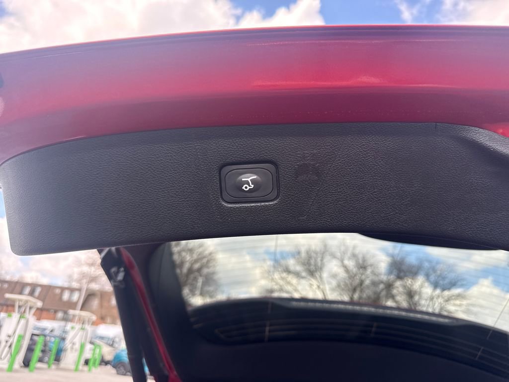 Used 2023 Ford Edge Titanium w/ Equipment Group 301A image 14