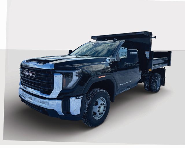 New 2026 GMC Sierra 3500 Pro w/ Convenience Package image 2