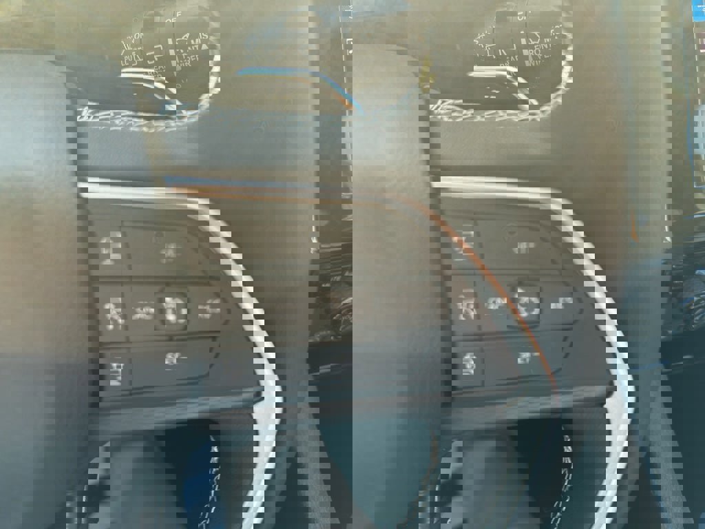 New 2025 Jeep Grand Cherokee Altitude image 14