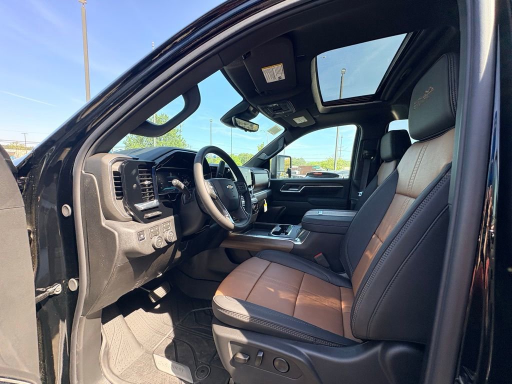 New 2026 Chevrolet Silverado 2500 High Country w/ Technology Package AWD/4WD image 22