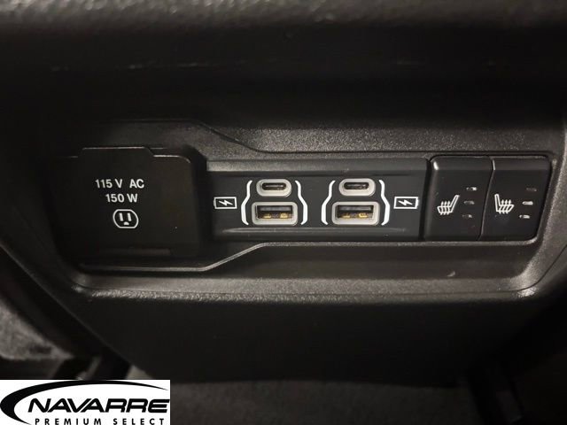 Used 2024 Jeep Grand Cherokee Limited w/ Trailer Tow Package RWD image 13