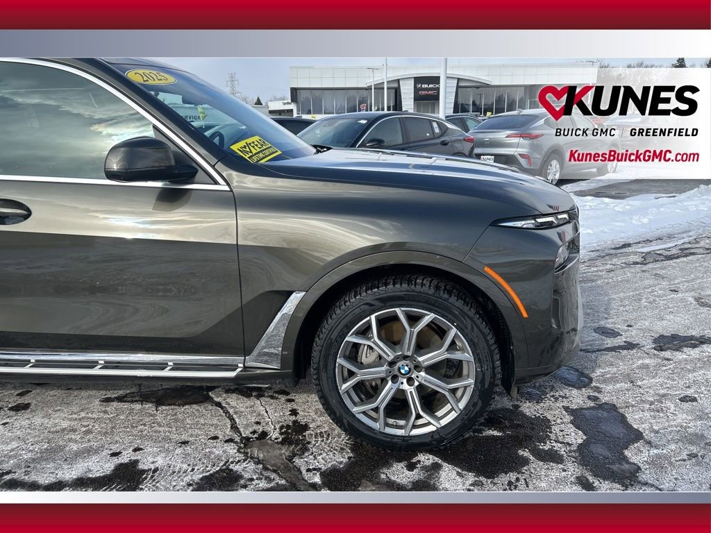 Used 2025 BMW X7 xDrive40i image 15