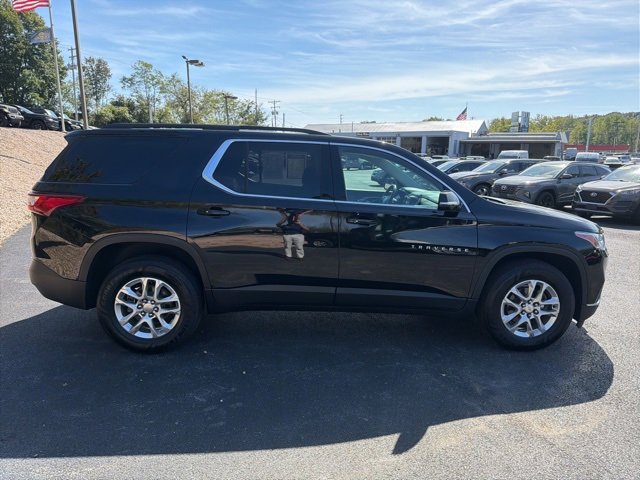 Used 2020 Chevrolet Traverse LT image 6