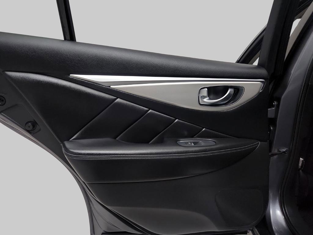 Used 2021 INFINITI Q50 Luxe w/ Seat & Sound Package image 18