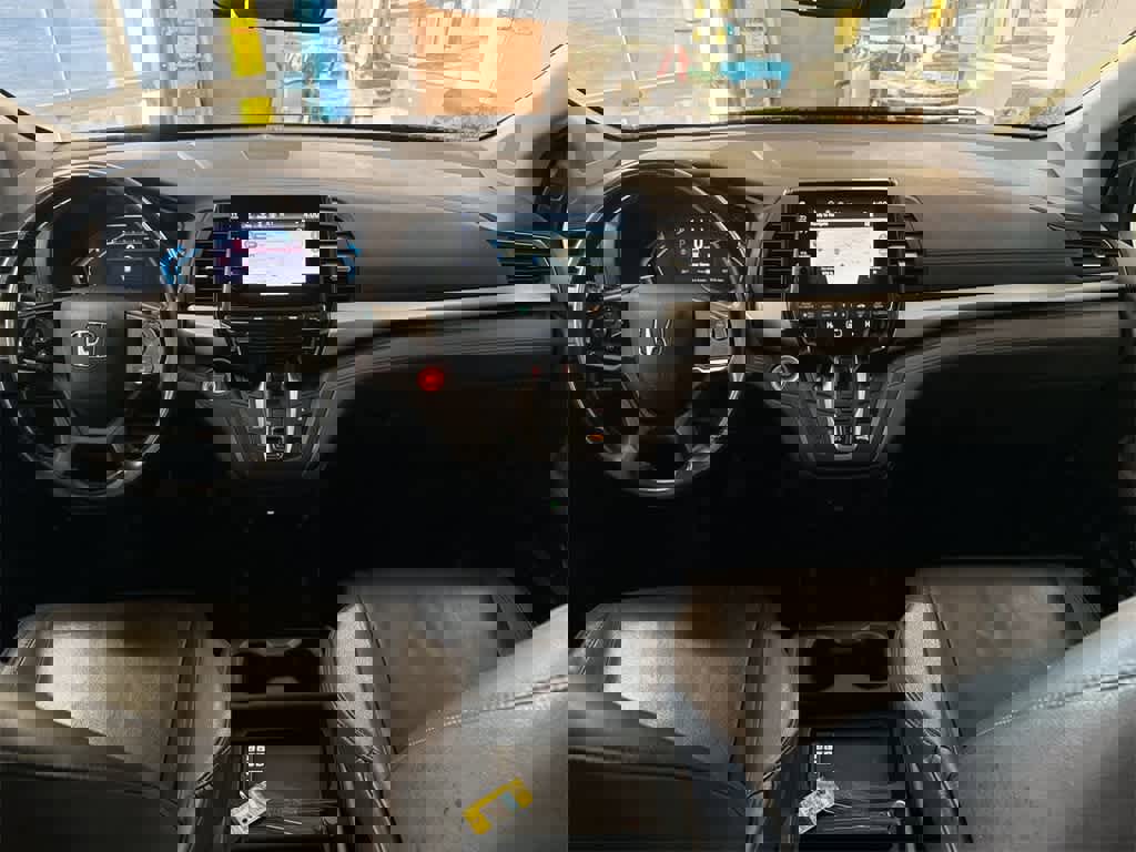 Used 2018 Honda Odyssey EX-L image 15