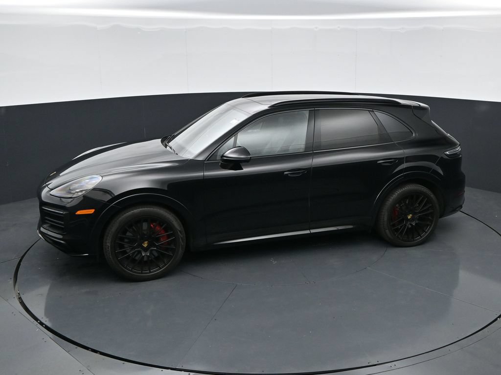 Used 2023 Porsche Cayenne GTS AWD/4WD image 36