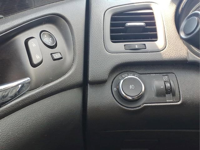 Used 2016 Buick Regal image 17