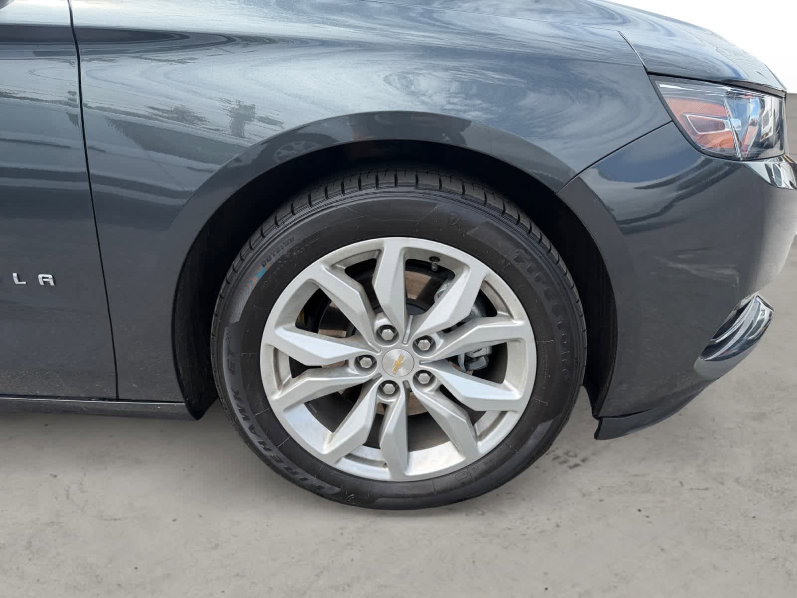 Used 2019 Chevrolet Impala LT w/ LT Convenience Package FWD image 9