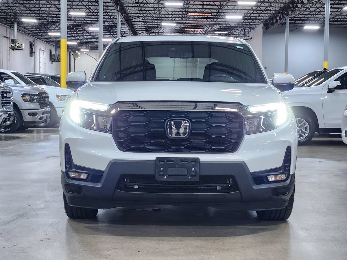 Used 2022 Honda Passport EX-L image 2