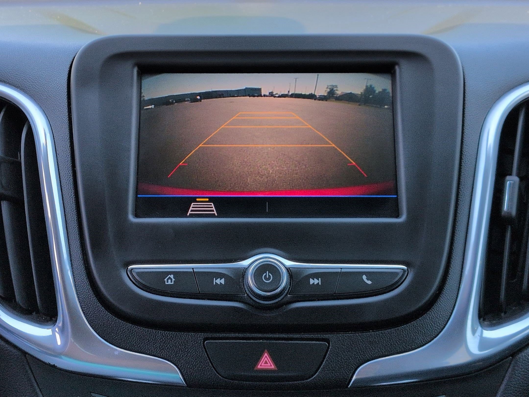 Used 2021 Chevrolet Equinox LT FWD image 24